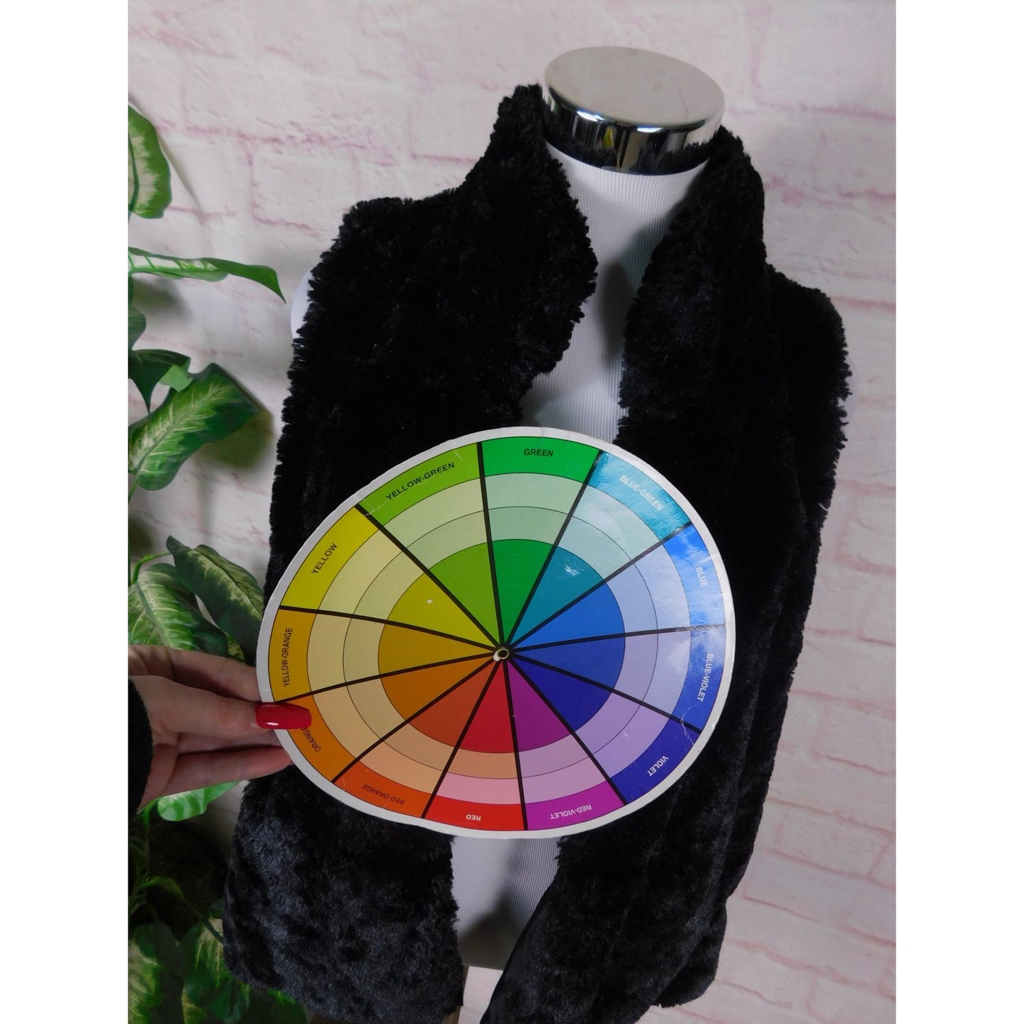 APT 9 Black Faux Fur Vest Soft Plush Lined Pockets Boho Chic S-M