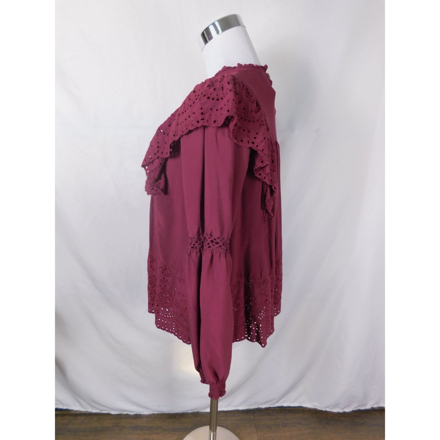 Knox Rose Boho Eyelet Blouse M Burgundy Ruffle Witchcore Top