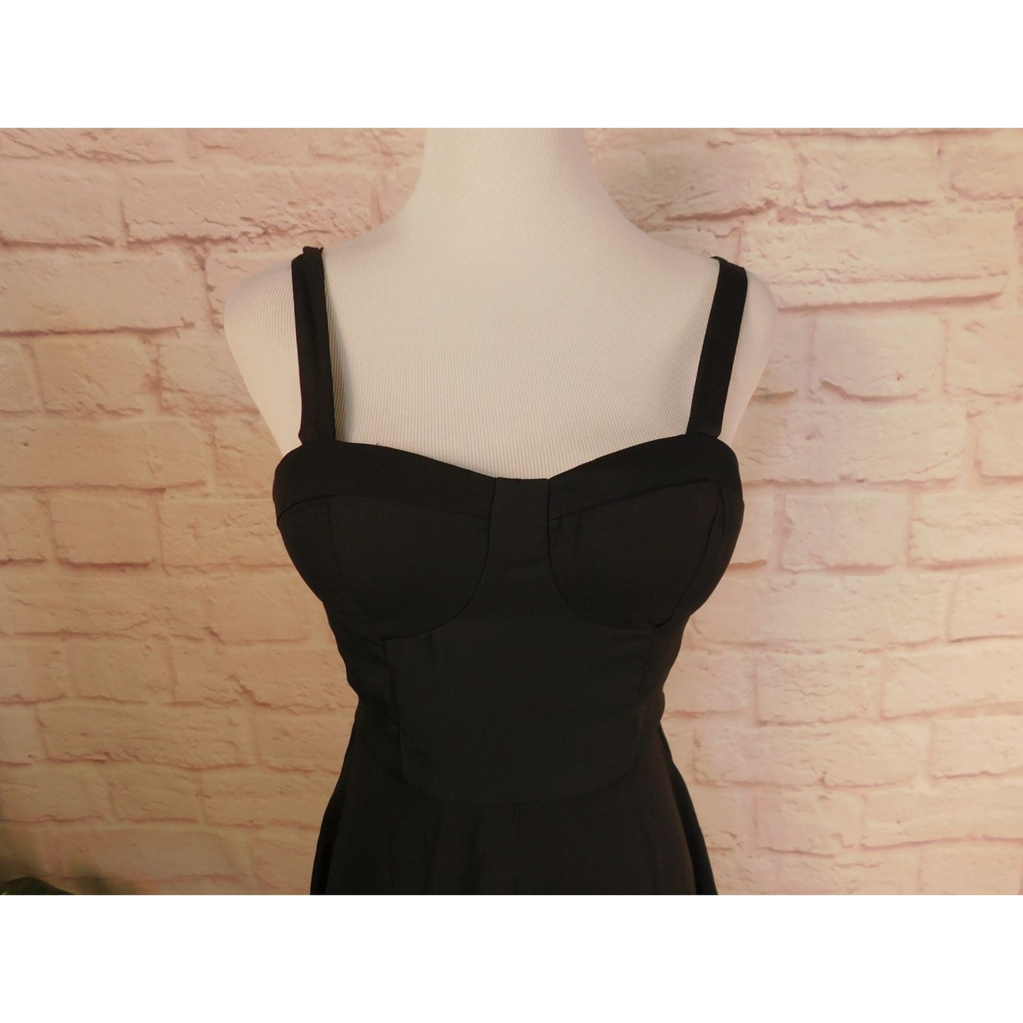 Lily Rose Black Sleeveless Chiffon Sweetheart Dress Jr XS NWT