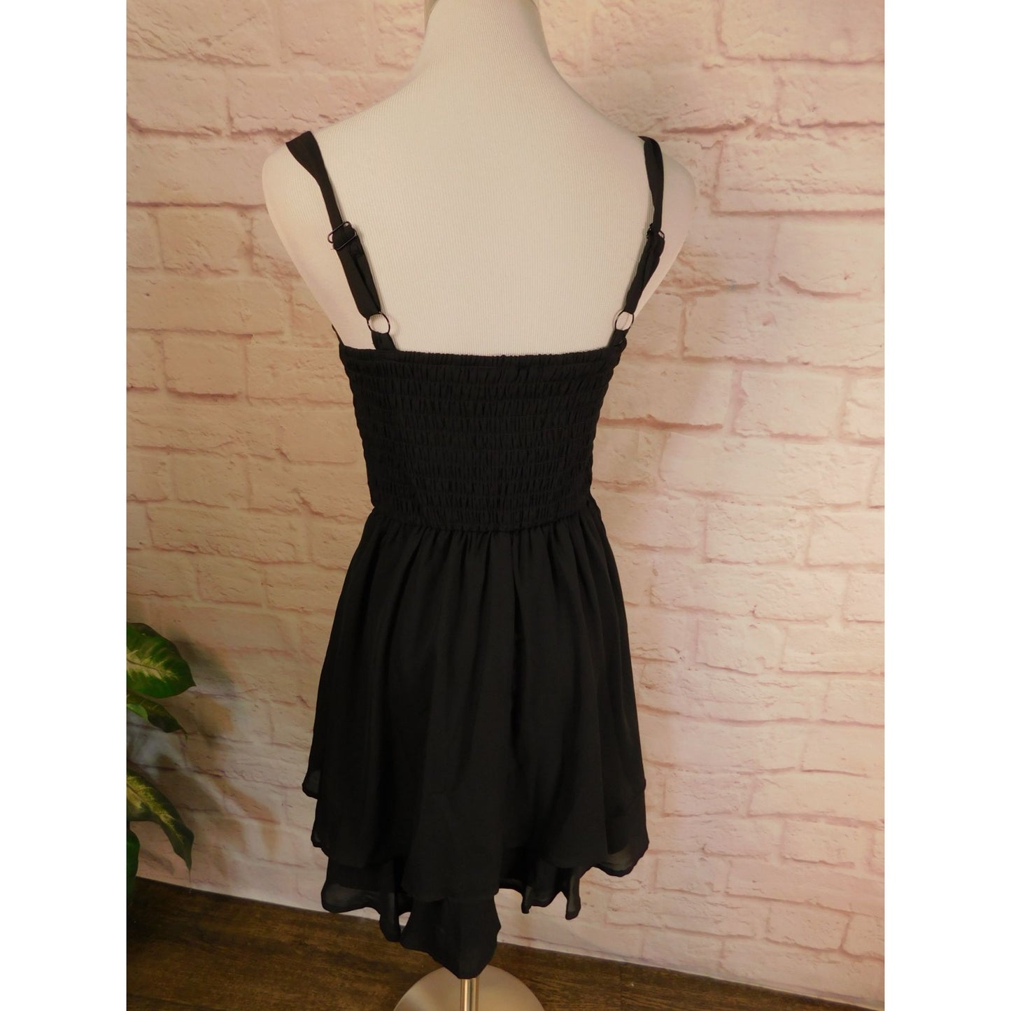 Lily Rose Black Sleeveless Chiffon Sweetheart Dress Jr XS NWT