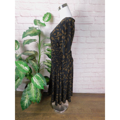 London Times Brown & Black Patterned Dress Size 8 V-Neck 3/4 Sleeves Knee Length