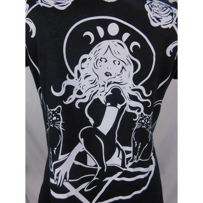 Witchy Gothic Graphic Shirt Womens Medium Black Deep V Cutout Choker Cats Moon