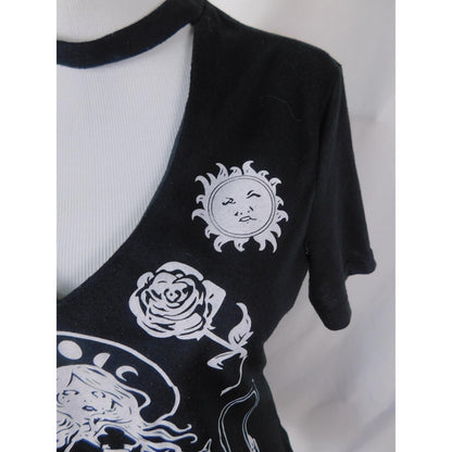 Witchy Gothic Graphic Shirt Womens Medium Black Deep V Cutout Choker Cats Moon