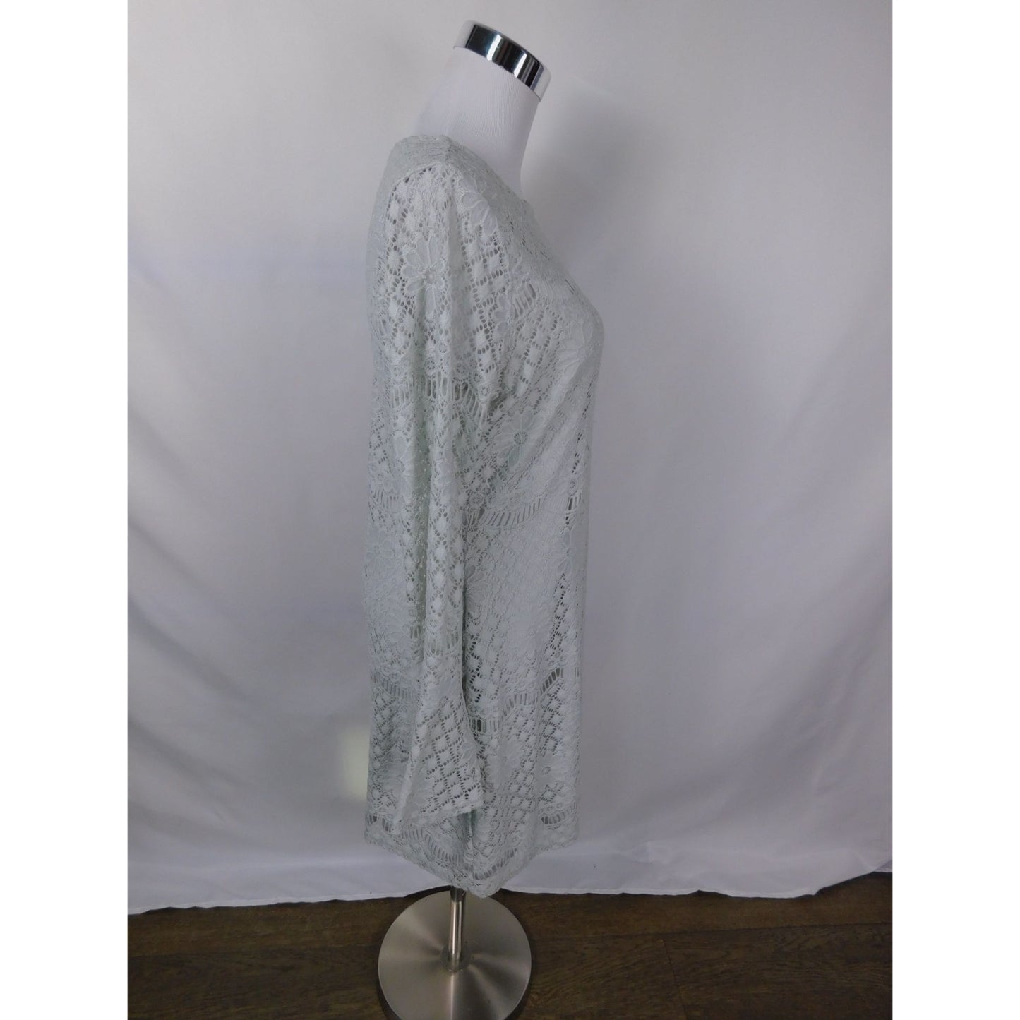 Pinky Brand Icy Blue Lace Bell Sleeve Dress M - Stretch - Excellent