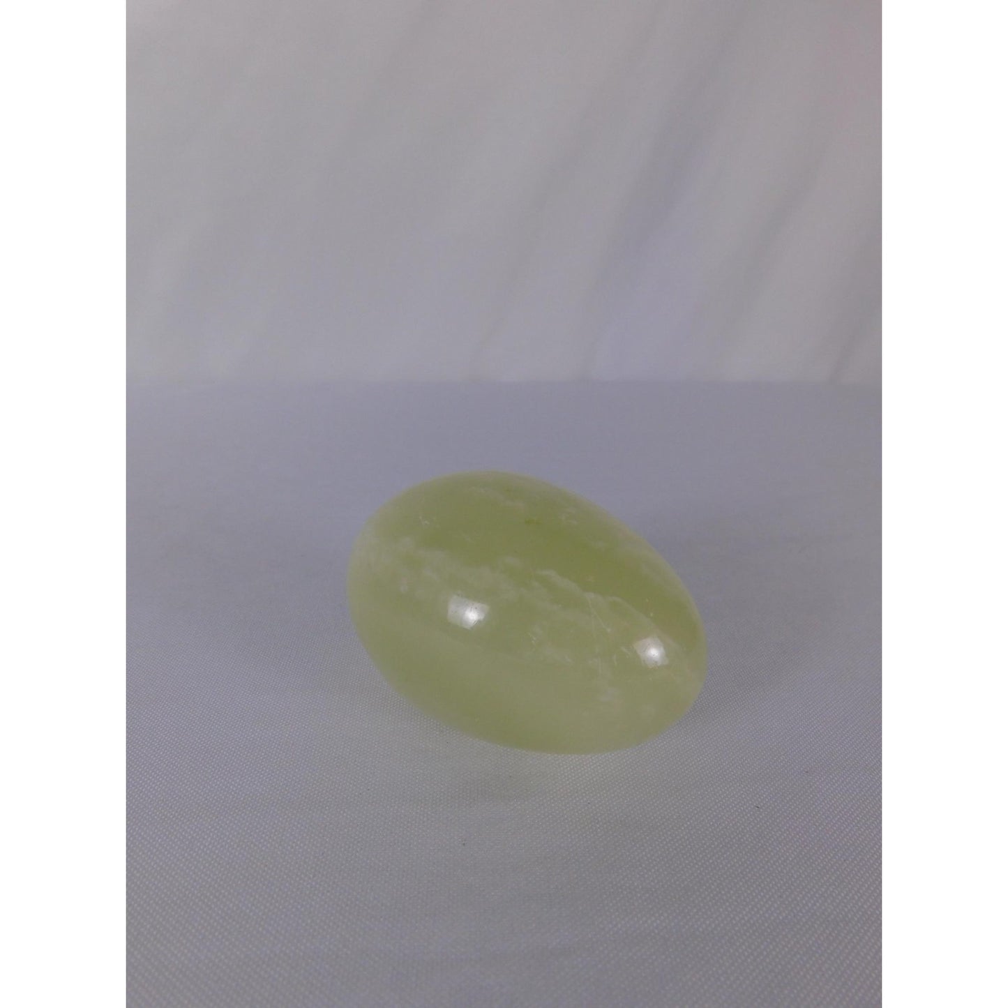 Polished Green Stone Egg Carved Gemstone Worry Palm Witch Altar Decor Healing