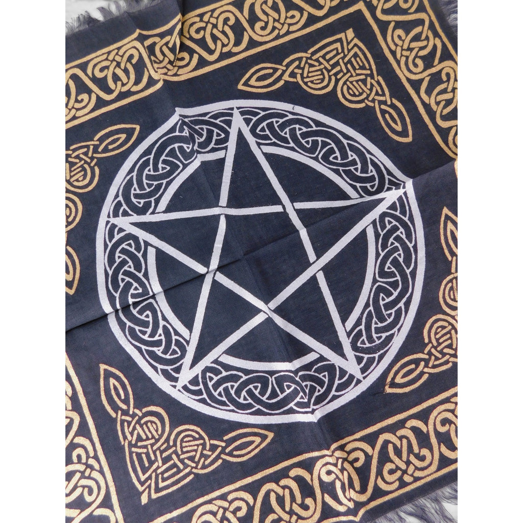 Pentacle Celtic Knot Altar Cloth Fringe Black Gold Wicca Witchcraft Tarot