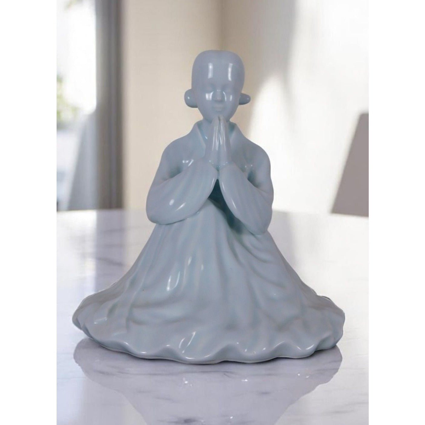 Vintage Blue Glazed Porcelain Kwan Yin Figurine 8.5" Goddess Of Mercy Statue In Prayer