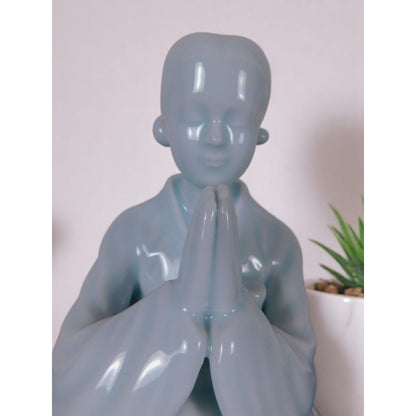 Vintage Blue Glazed Porcelain Kwan Yin Figurine 8.5" Goddess Of Mercy Statue In Prayer