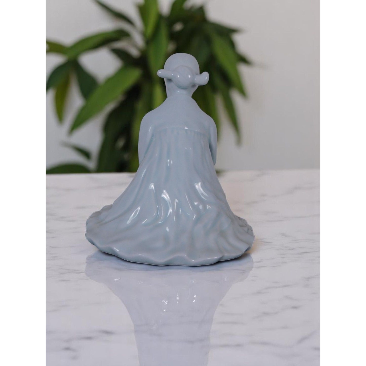 Vintage Blue Glazed Porcelain Kwan Yin Figurine 8.5" Goddess Of Mercy Statue In Prayer