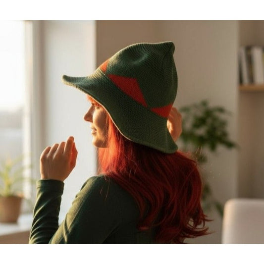 Green Knit Witch Hat Soft Point Cottagecore Hedge Witch NEW